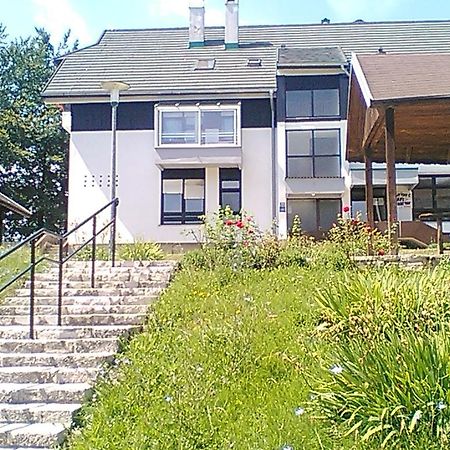 Art Apartman Plitvička Jezera المظهر الخارجي الصورة
