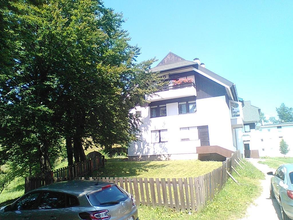 Art Apartman Plitvička Jezera المظهر الخارجي الصورة